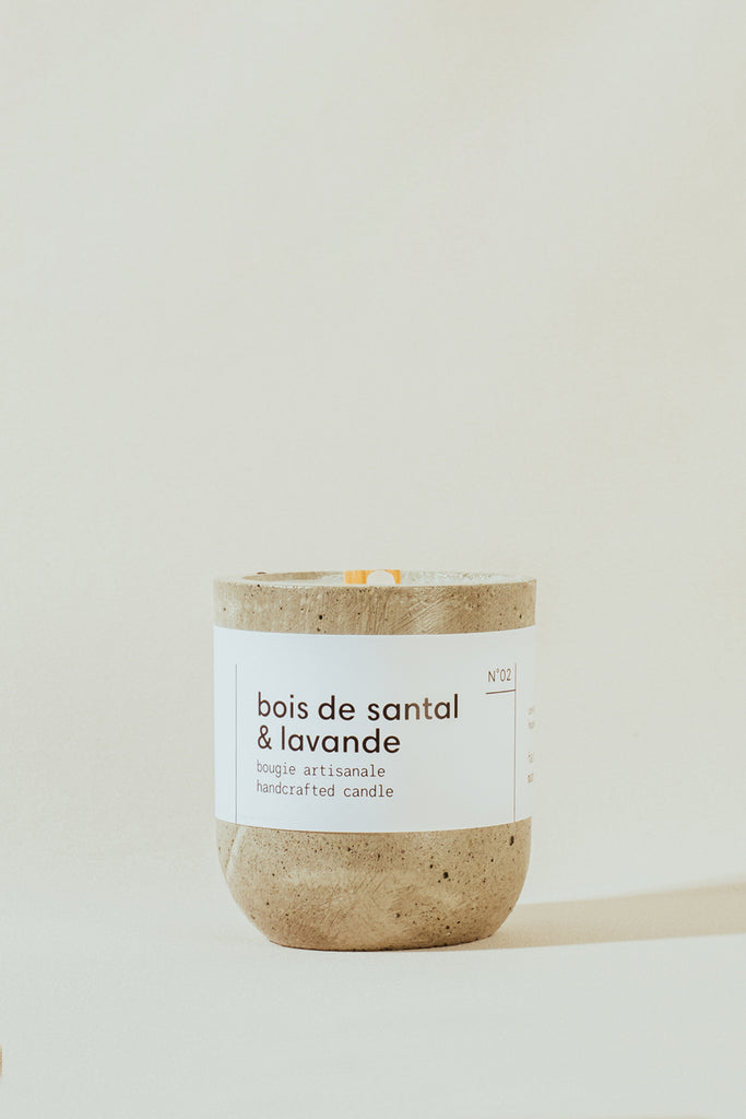 bougie_bois_de_santal_lavande_esser_lesbases